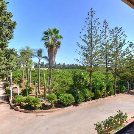 Smeraldo By Interhome * Syrakuzy