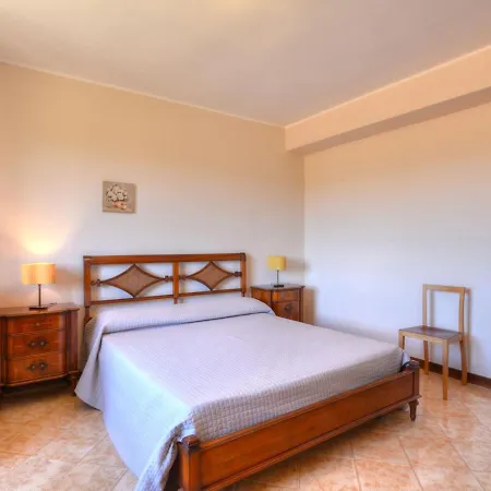 Smeraldo By Interhome * Syrakuzy