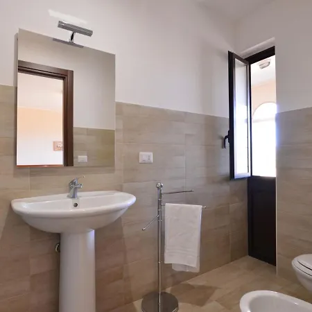 Willa Smeraldo By Interhome *